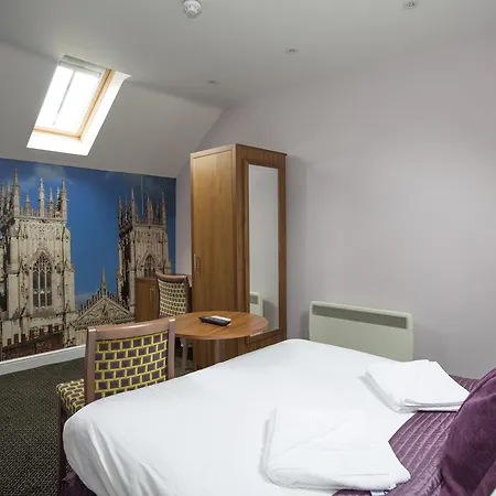 Georgian House & Mews Pensionat